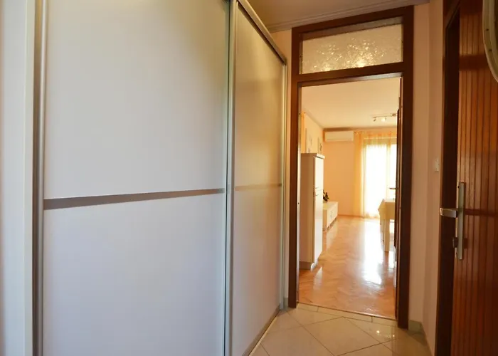 Bernardo Apartment